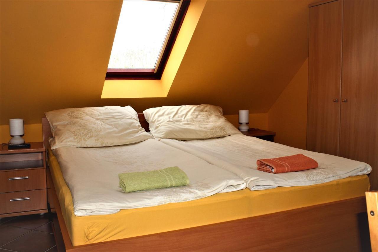 Nexus Vendeghaz Szeged Aparthotel Exterior photo